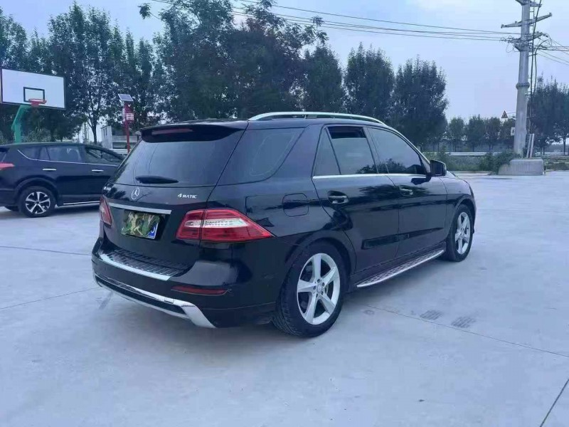 徐州14年奔驰ML8