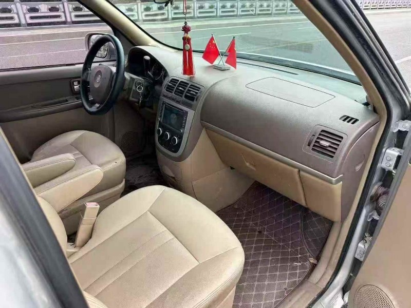 德州16年别克GL83