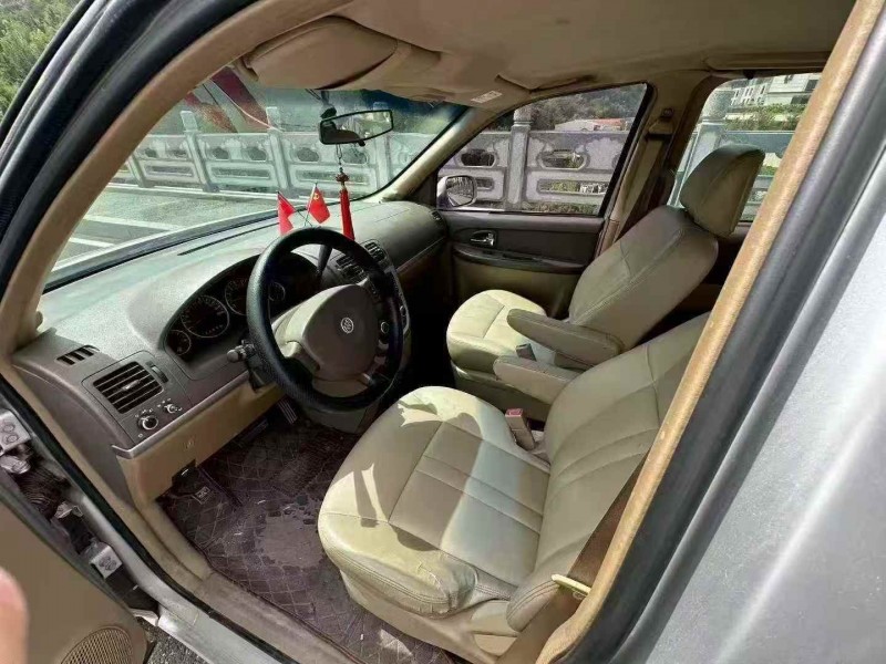 德州16年别克GL85