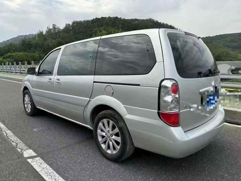 德州16年别克GL88