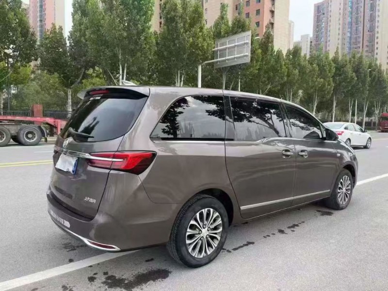 郑州21年别克GL84