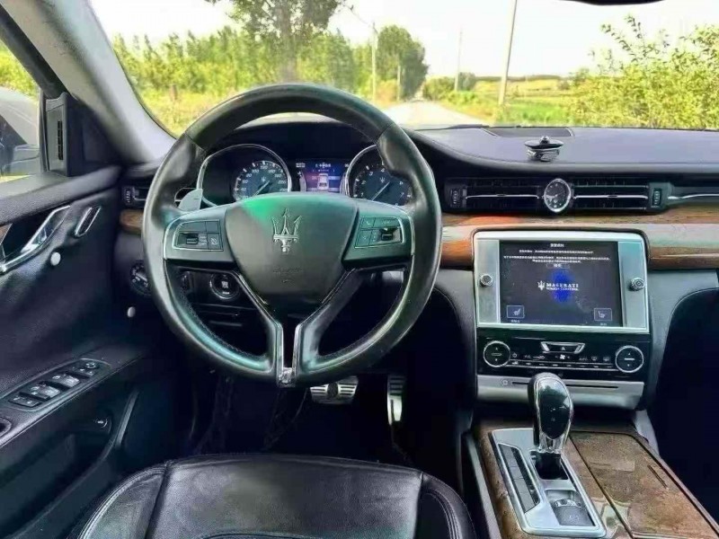 青岛14年玛莎拉蒂总裁6