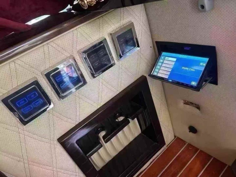 济宁12年福特游艇5