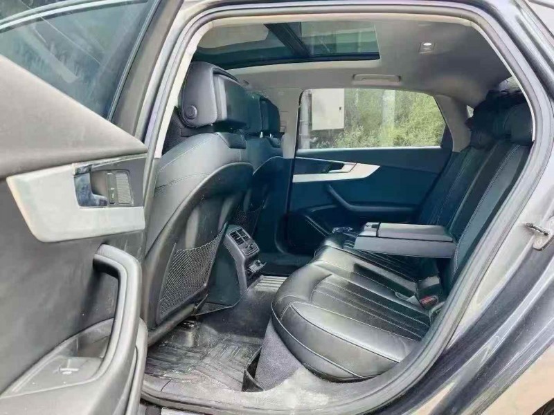 济宁22年奥迪A4L4