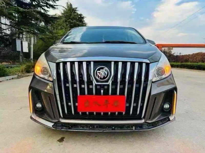 青岛13年别克GL81