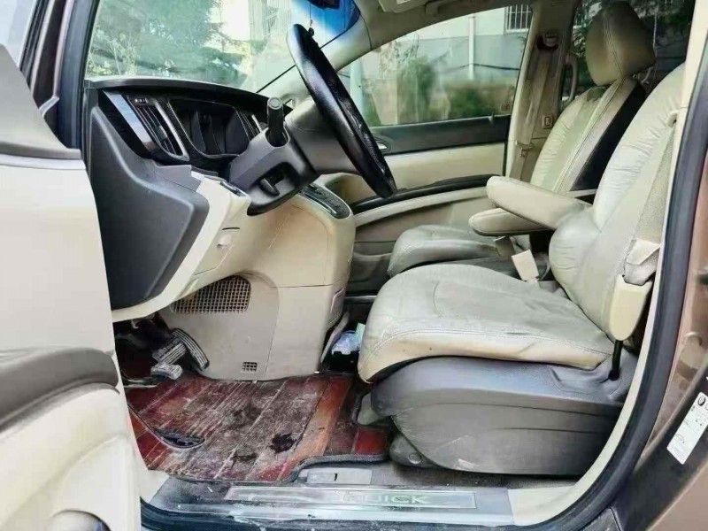 青岛13年别克GL87