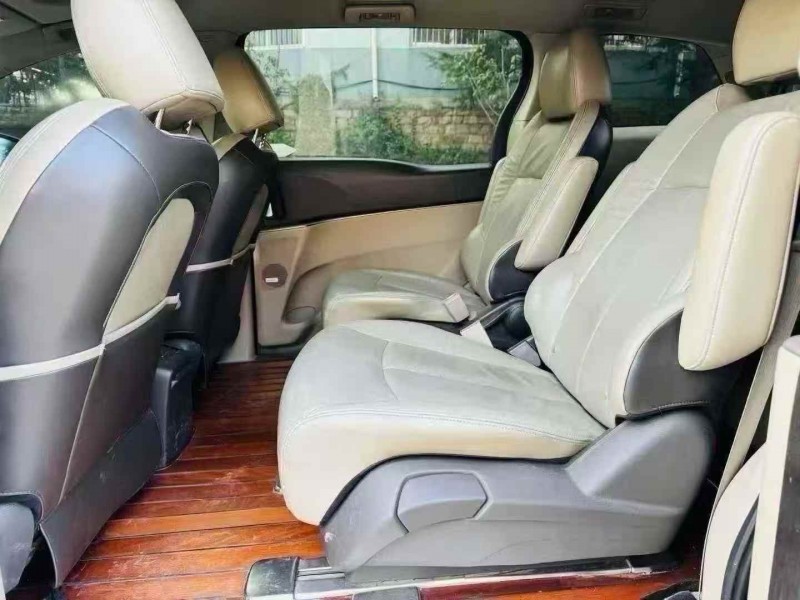 青岛13年别克GL88