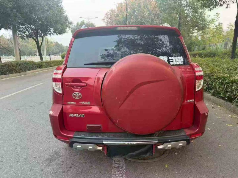 湘潭13年丰田RAV49