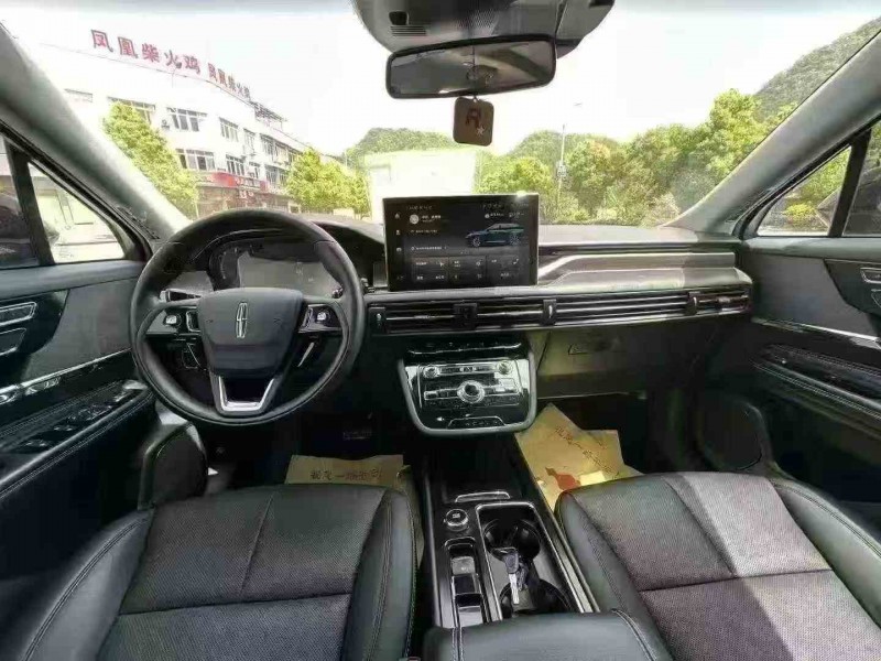 重庆22年林肯冒险家4