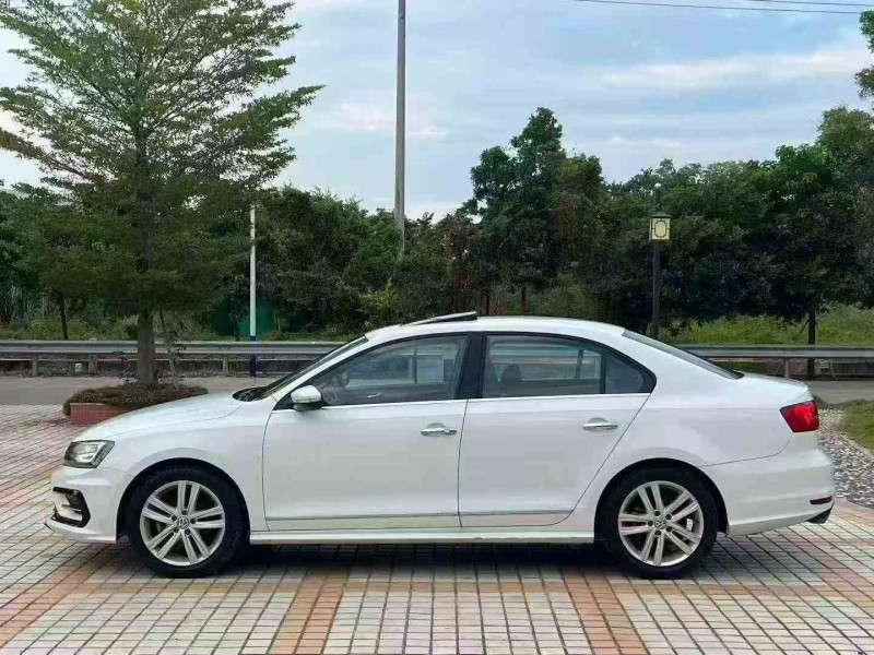 湛江19年大众速腾3