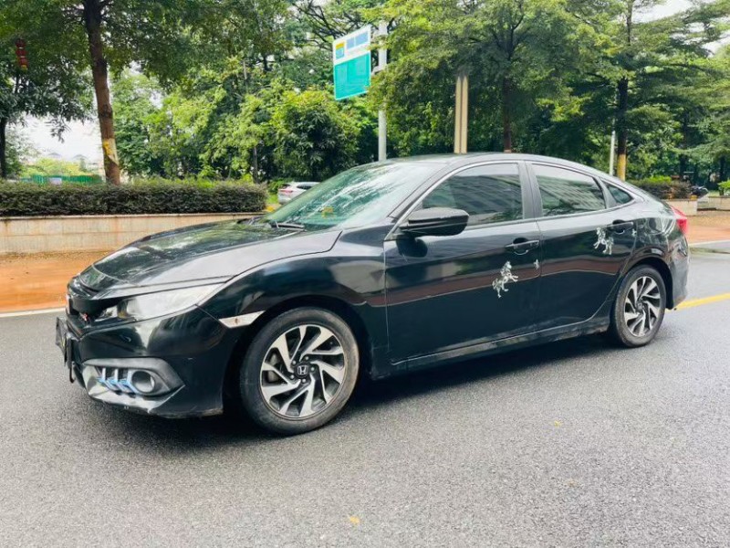 东莞17年本田思域3