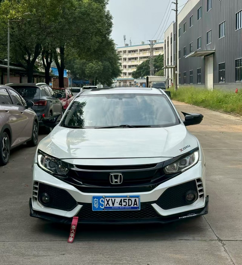 茂名19年本田思域1