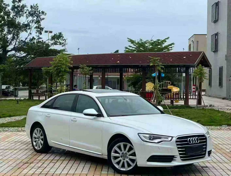 深圳15年奥迪A6L2