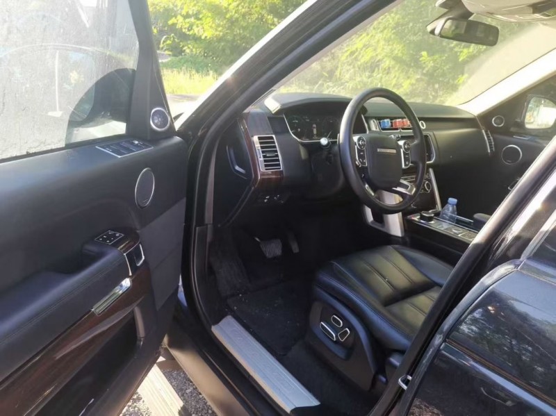 深圳13年路虎揽胜行政6