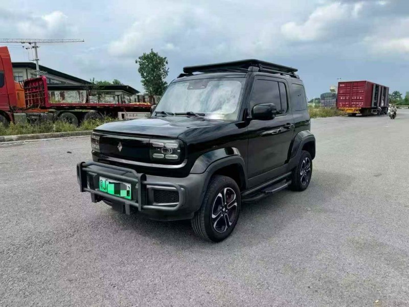 钦州23年宝骏悦也3