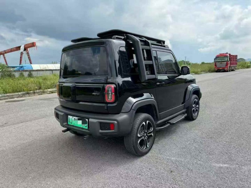 钦州23年宝骏悦也7