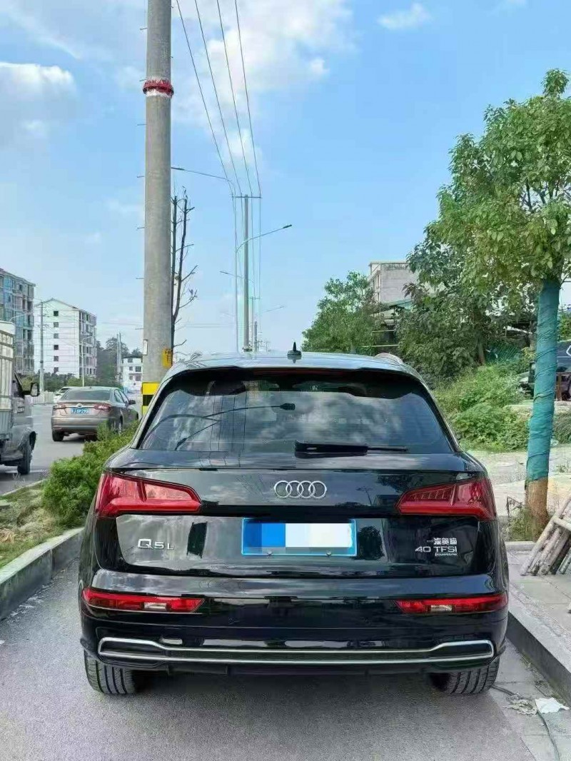 衡阳21年奥迪Q57