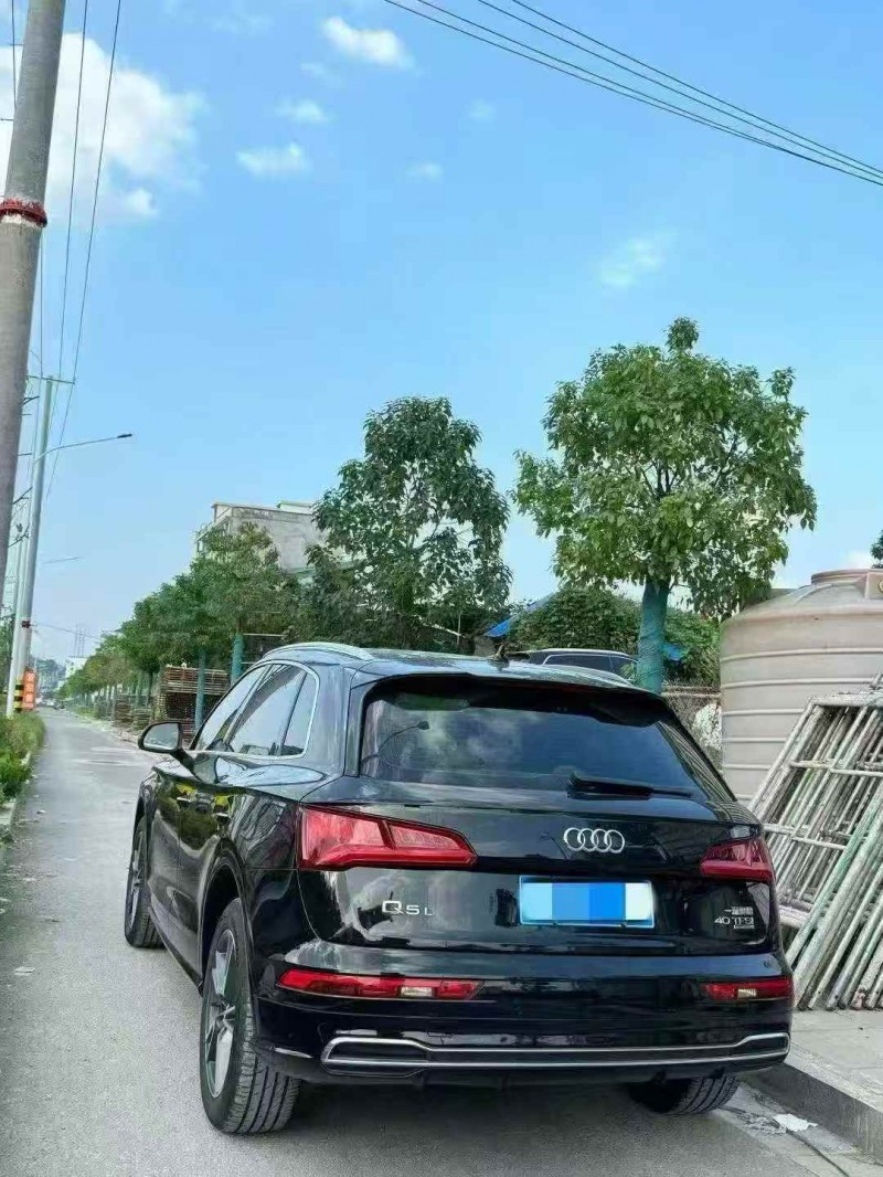 衡阳21年奥迪Q58