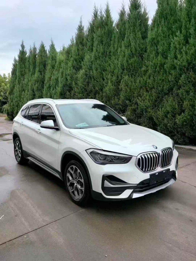 青岛22年宝马X13