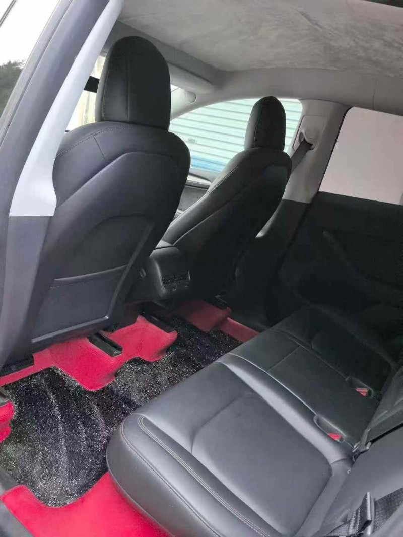 东营22年特斯拉MODEL Y4