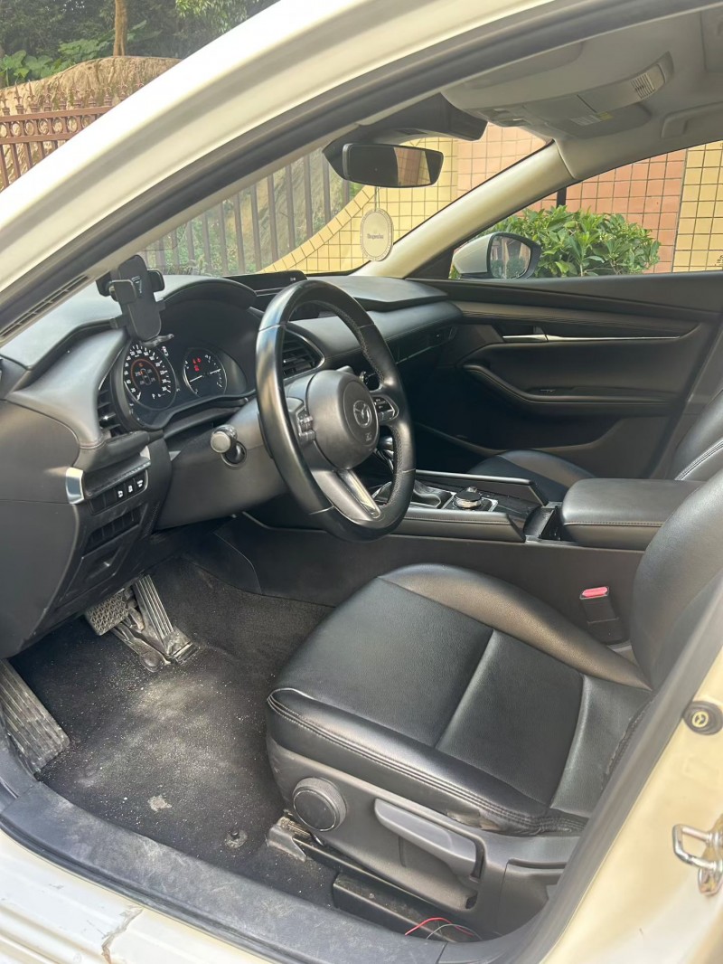 东莞21年马自达昂克赛拉3