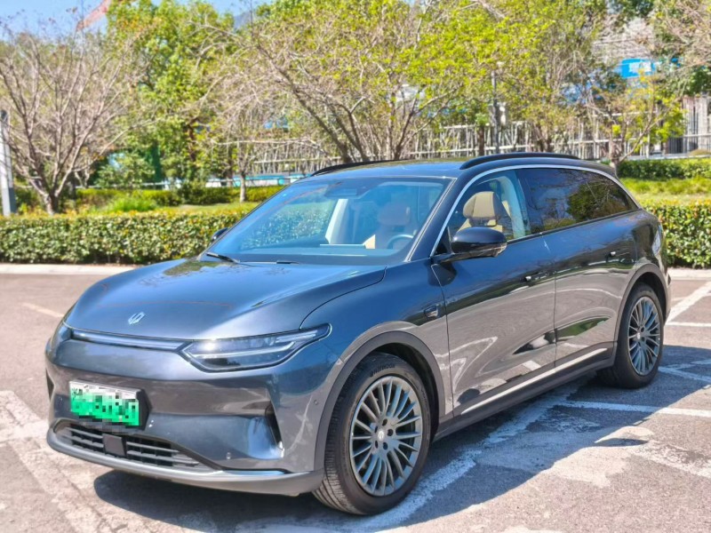 嘉兴24年零跑汽车C113