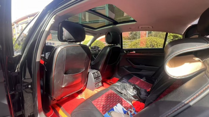 宁波18年大众迈腾4