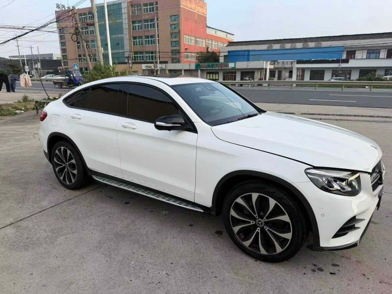 常州19年奔驰GLC2