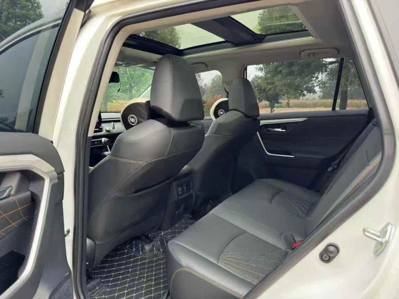 徐州24年丰田RAV4荣放7