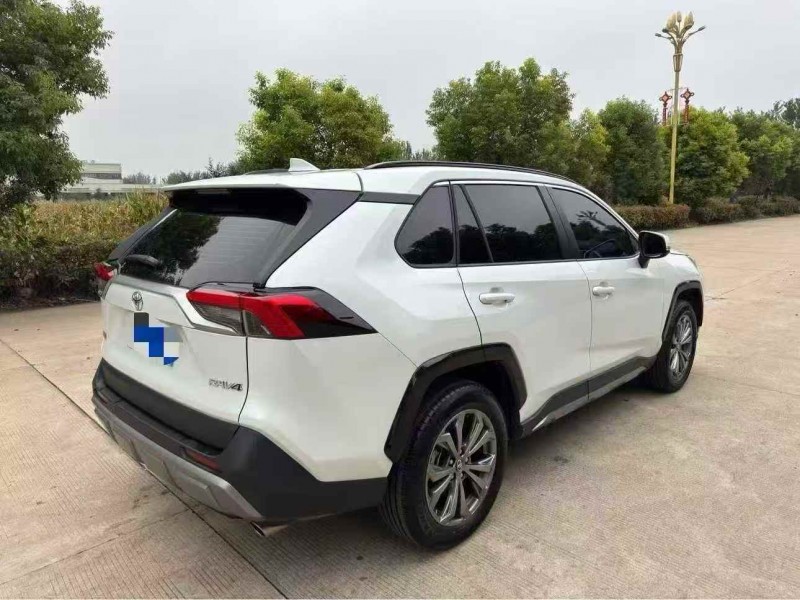 徐州24年丰田RAV4荣放9