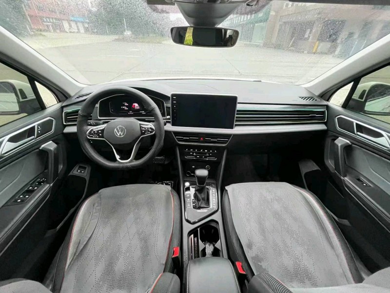 宜昌22年大众途观5