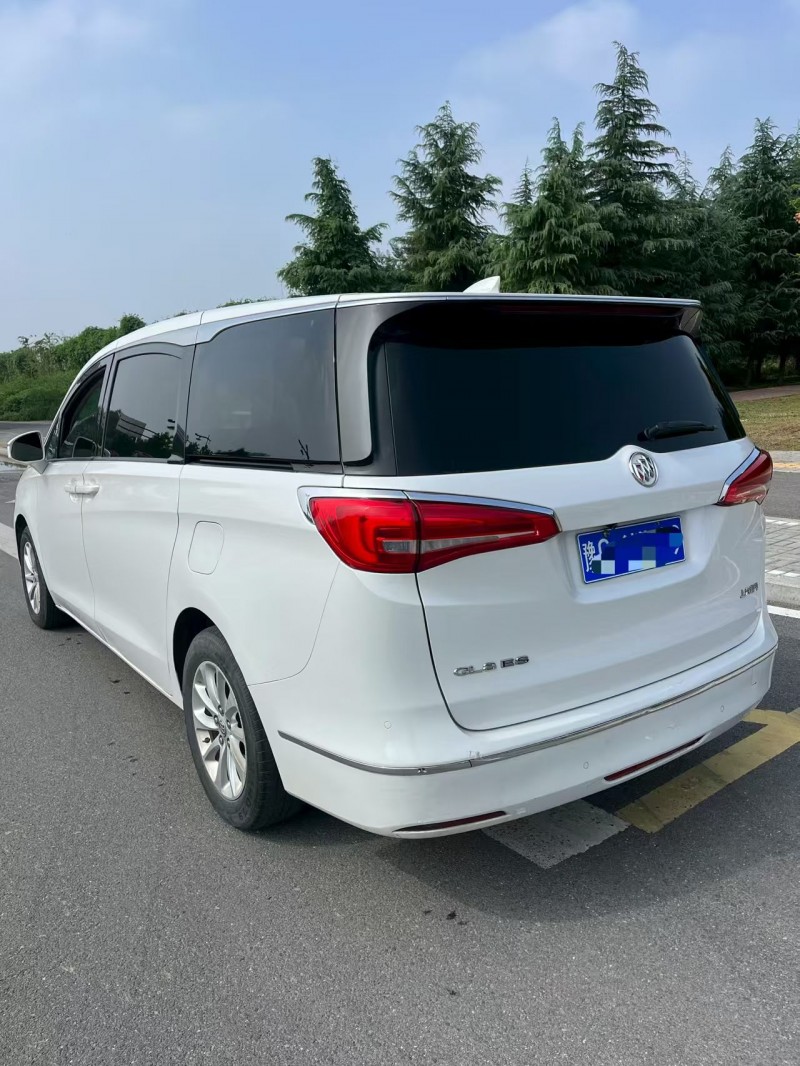 洛阳17年别克GL88