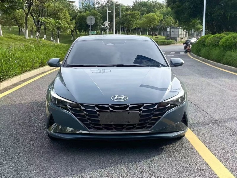 厦门23年现代伊兰特1