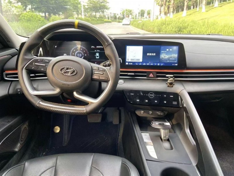 厦门23年现代伊兰特5