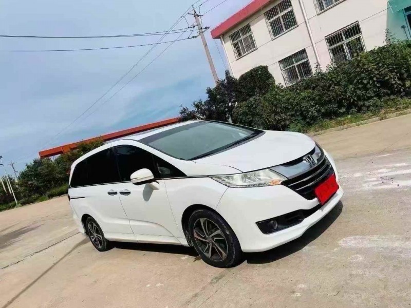 淄博15年本田奥德赛2