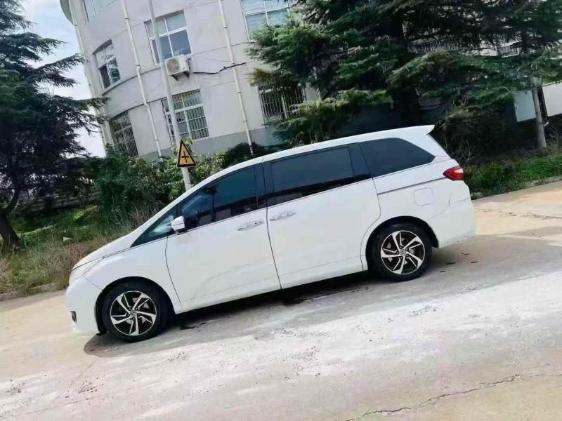 淄博15年本田奥德赛3