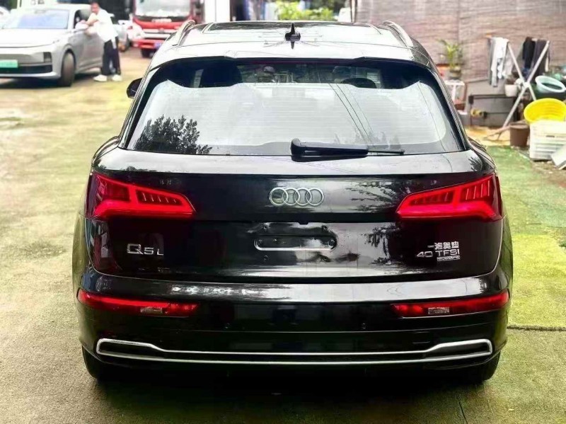 枣庄18年奥迪Q59
