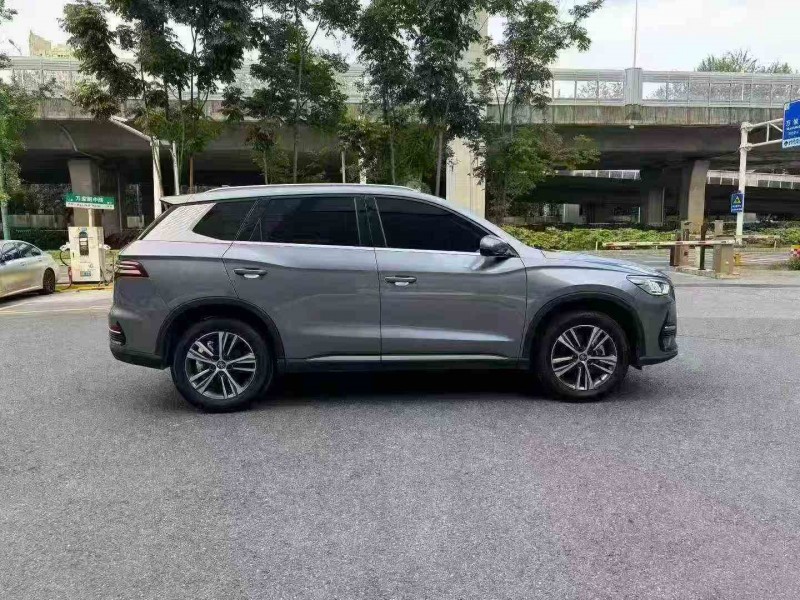 常德21年比亚迪宋7