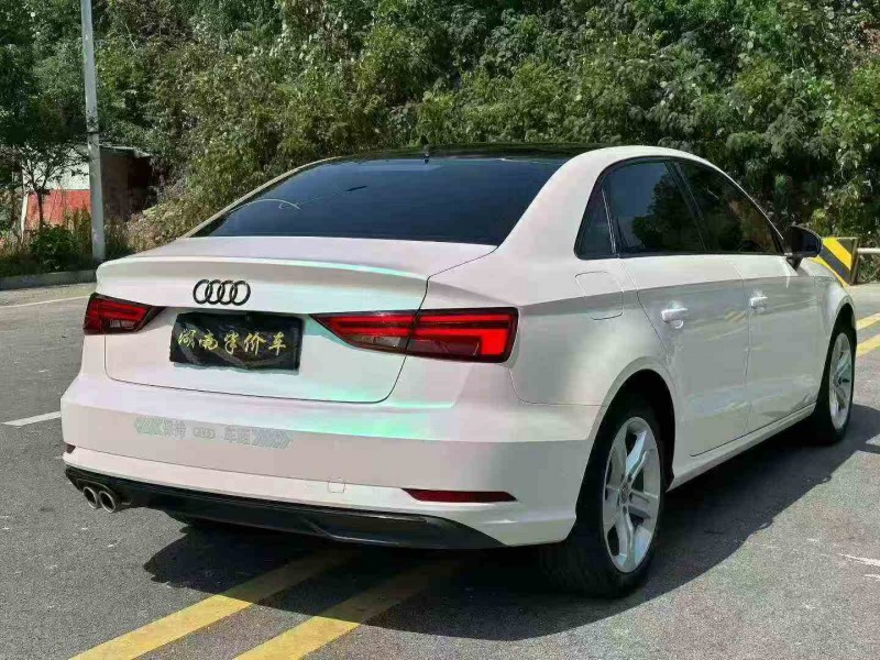 张家界20年奥迪A38