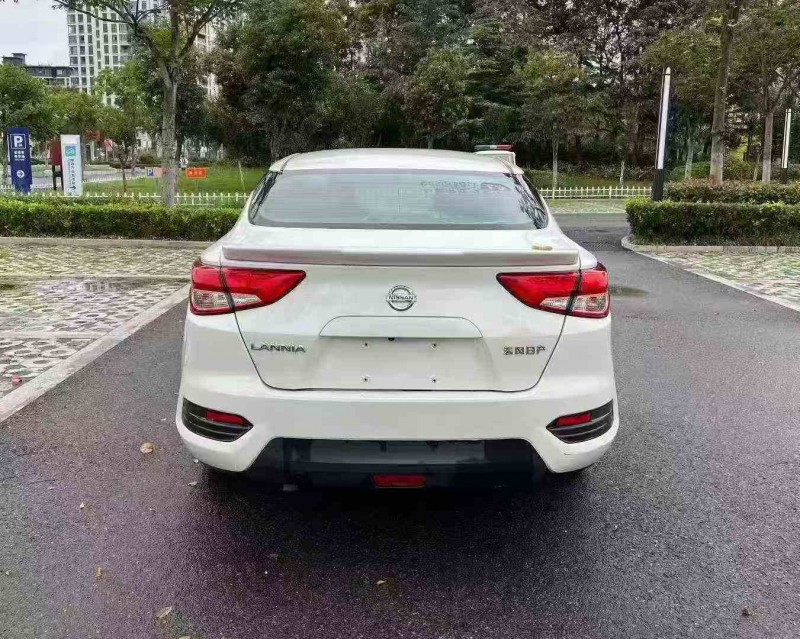 连云港16年日产蓝鸟9