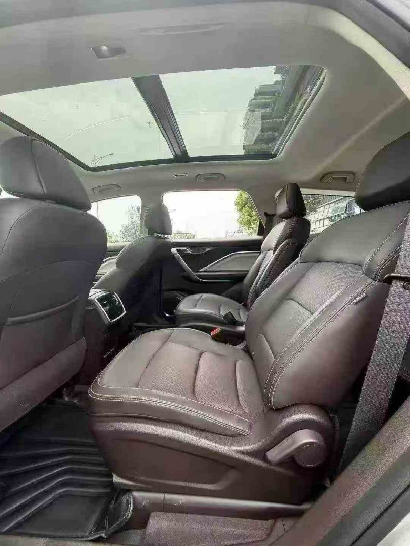 江门22年吉利嘉际5