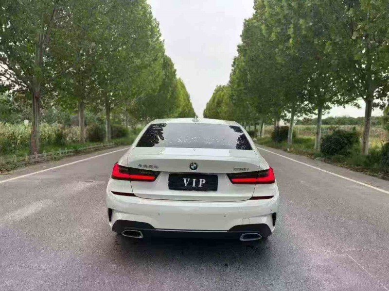 汉中21年宝马3系9