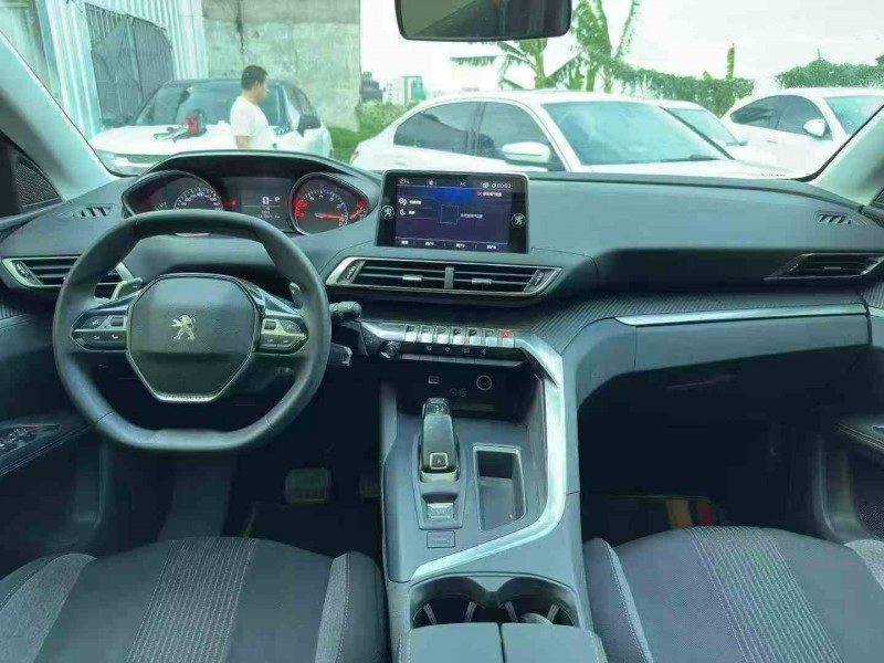 珠海18年东风标致4