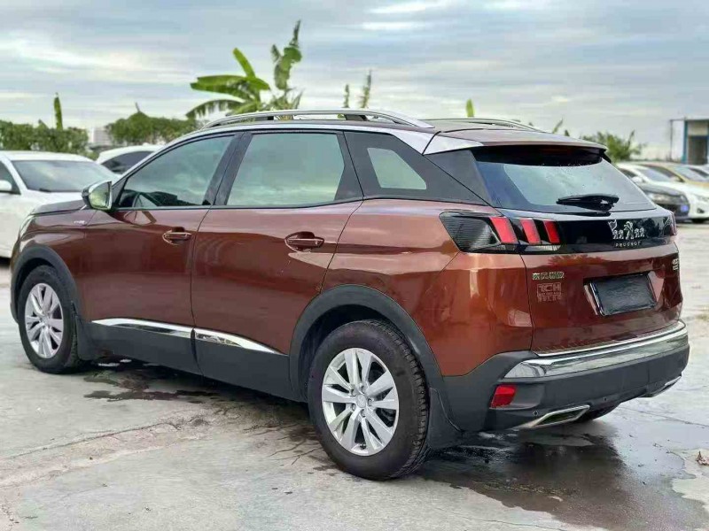 珠海18年东风标致8