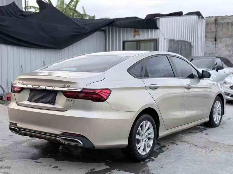 佛山20年吉利缤瑞7