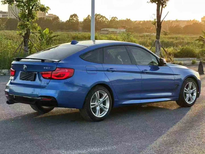 珠海18年宝马3系8