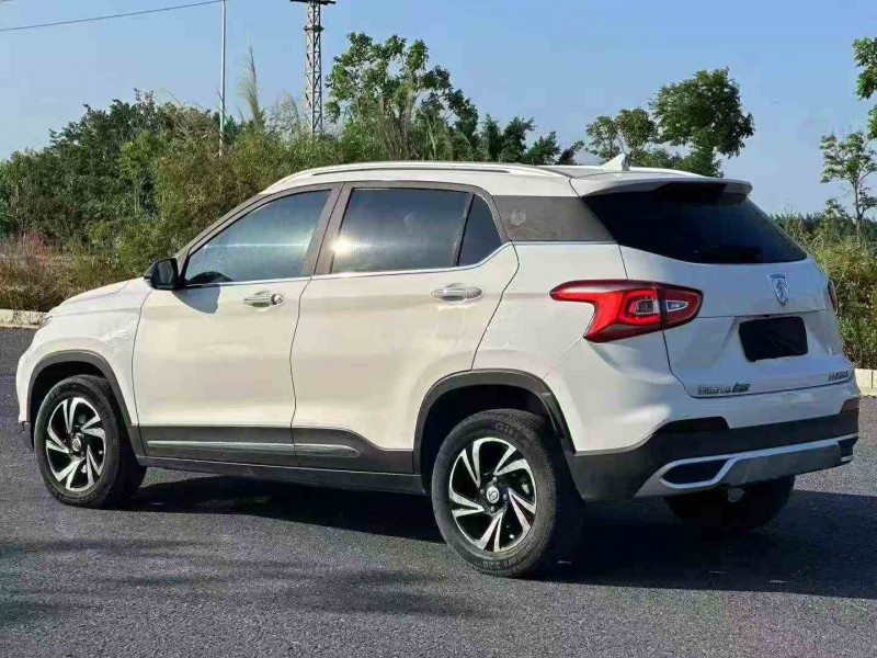 江门18年宝骏5107