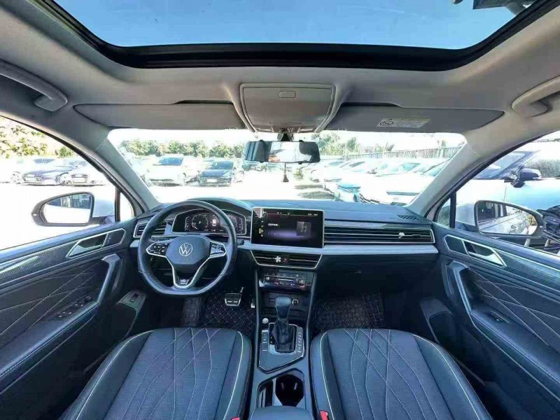 湛江22年大众途观5