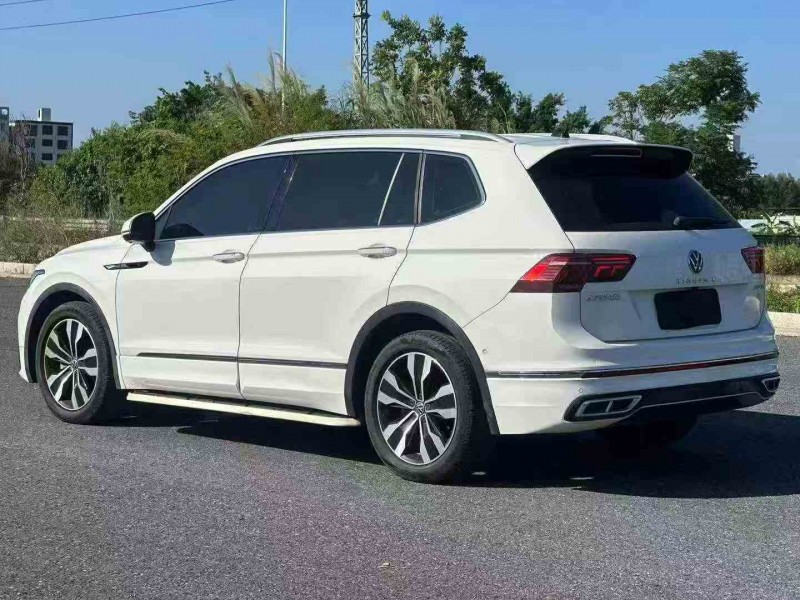 湛江22年大众途观8