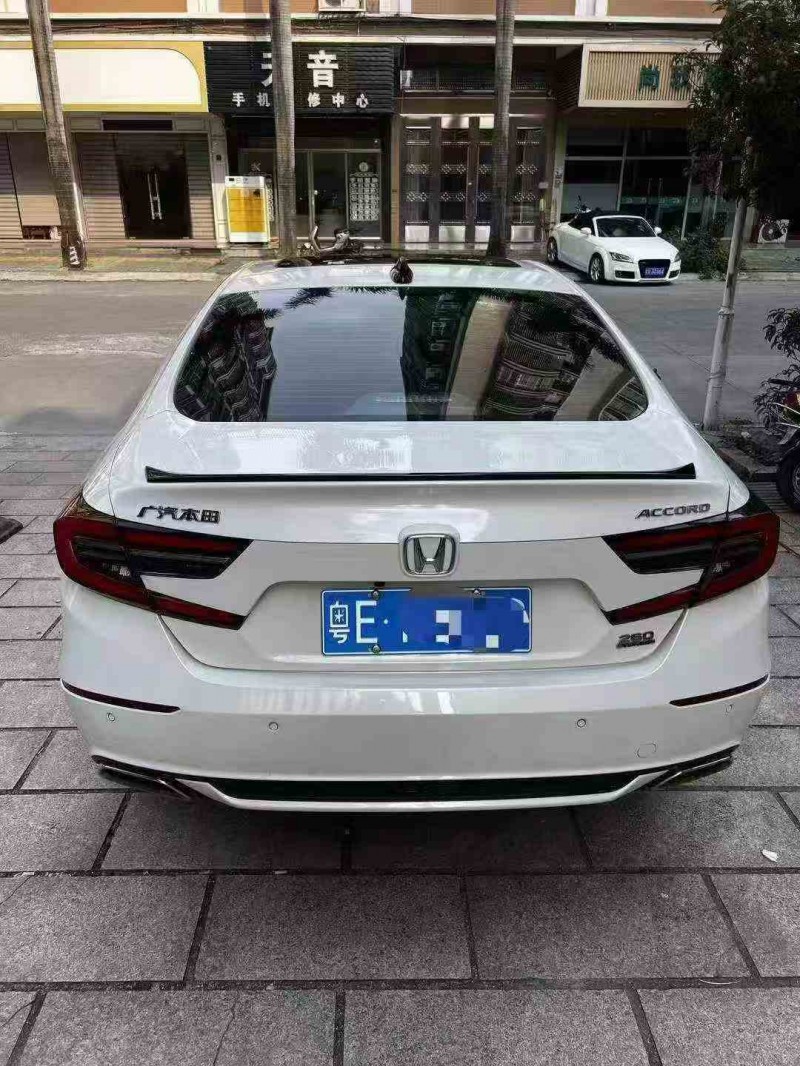 湛江22年本田雅阁9